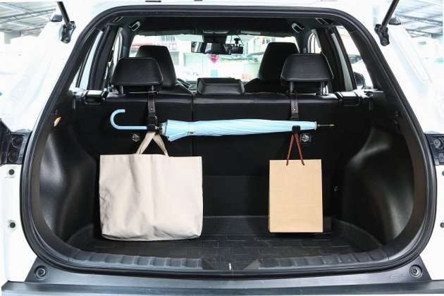 JR-10 SUV皮革掛勾 3